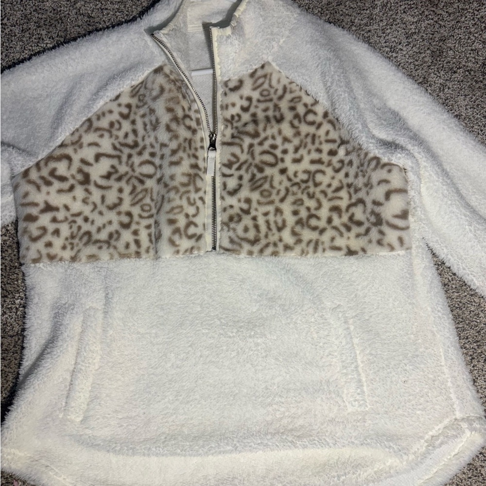 Leopard Print Fleece Pullover